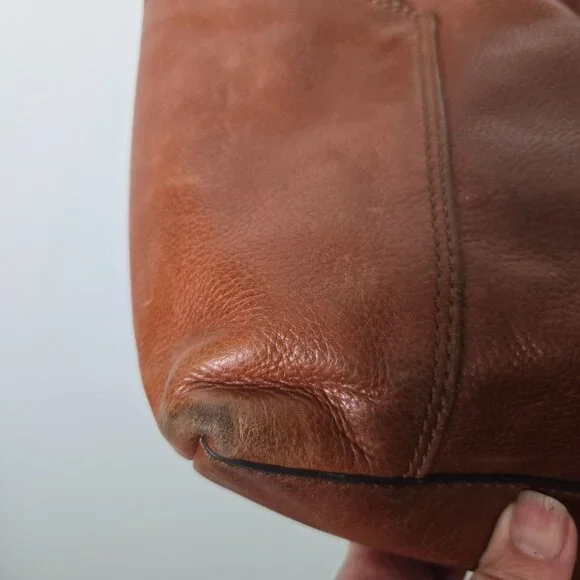 Fossil Brown Cow Hide Leather Crossbody Bag Medium Snap Closure Adjustable - Picture 9 of 16